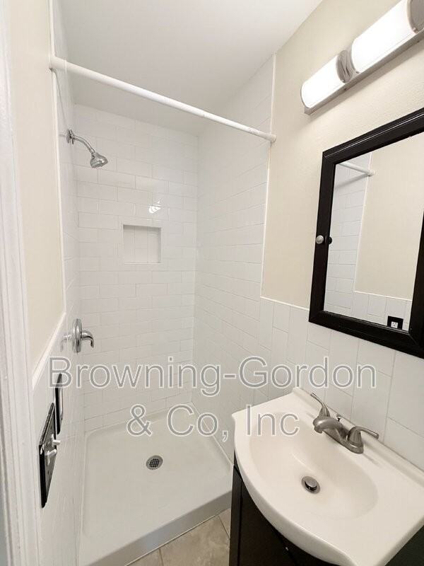 6204A Louisiana Ave - Photo 6 of 16