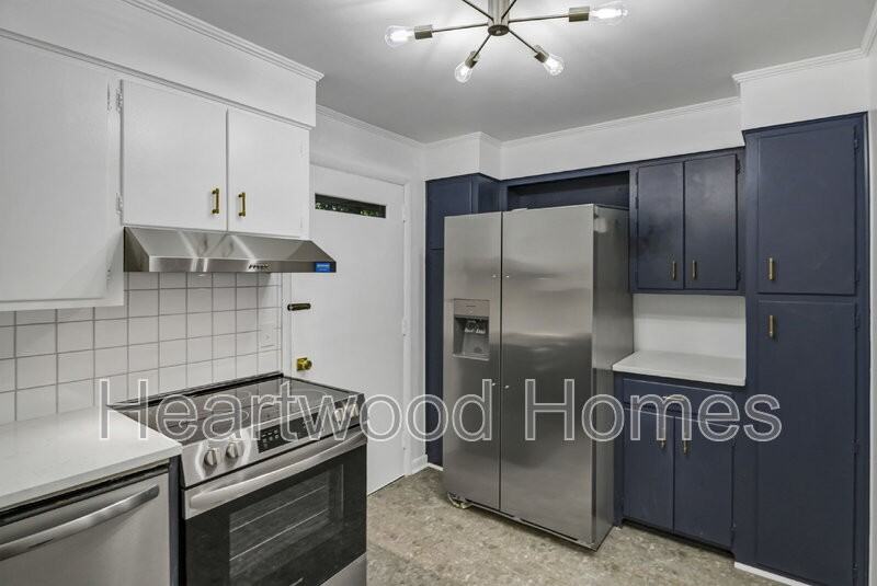 934 Laurens St #G - Photo 2 of 28
