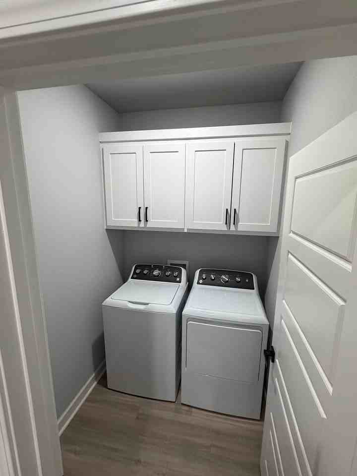 504 E Sevier St - Photo 2 of 17