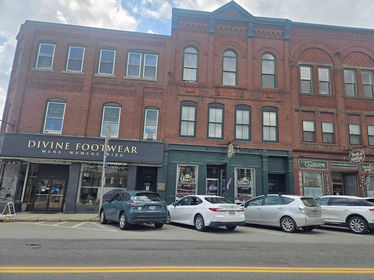 163 Main St #7