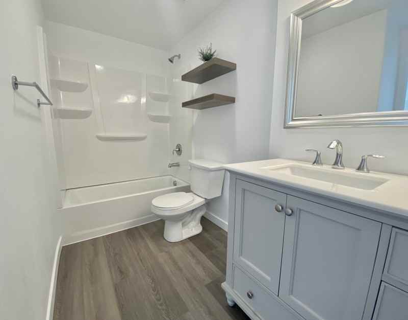 1033 Nw - Photo 2 of 14