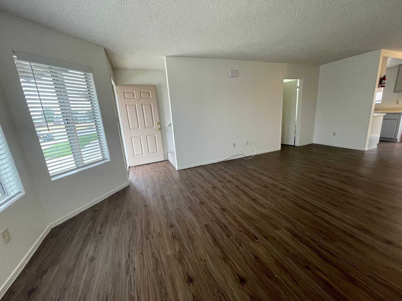 1431 Cimarron Ct #3 - Photo 2 of 10