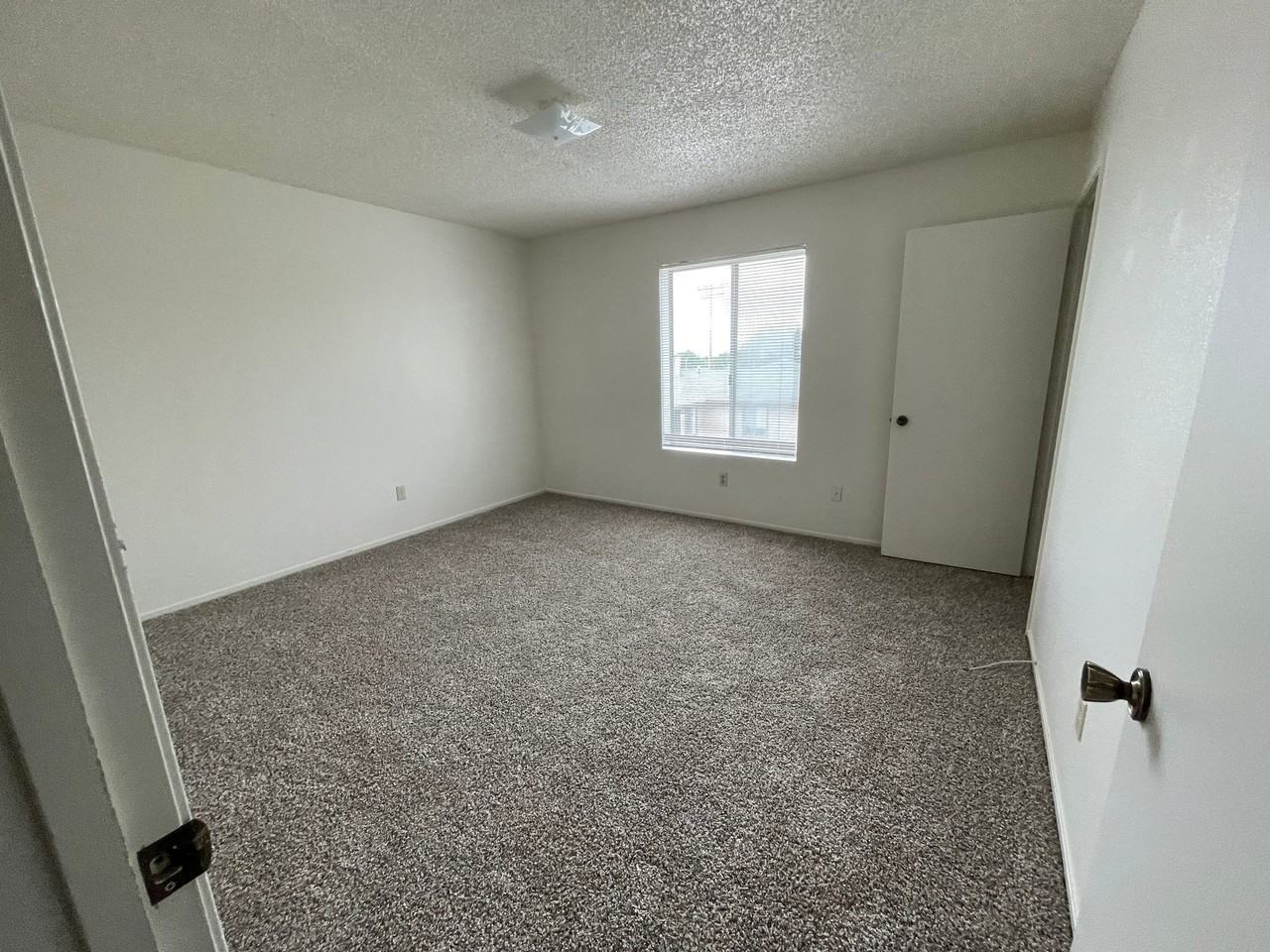 1431 Cimarron Ct #3 - Photo 7 of 10