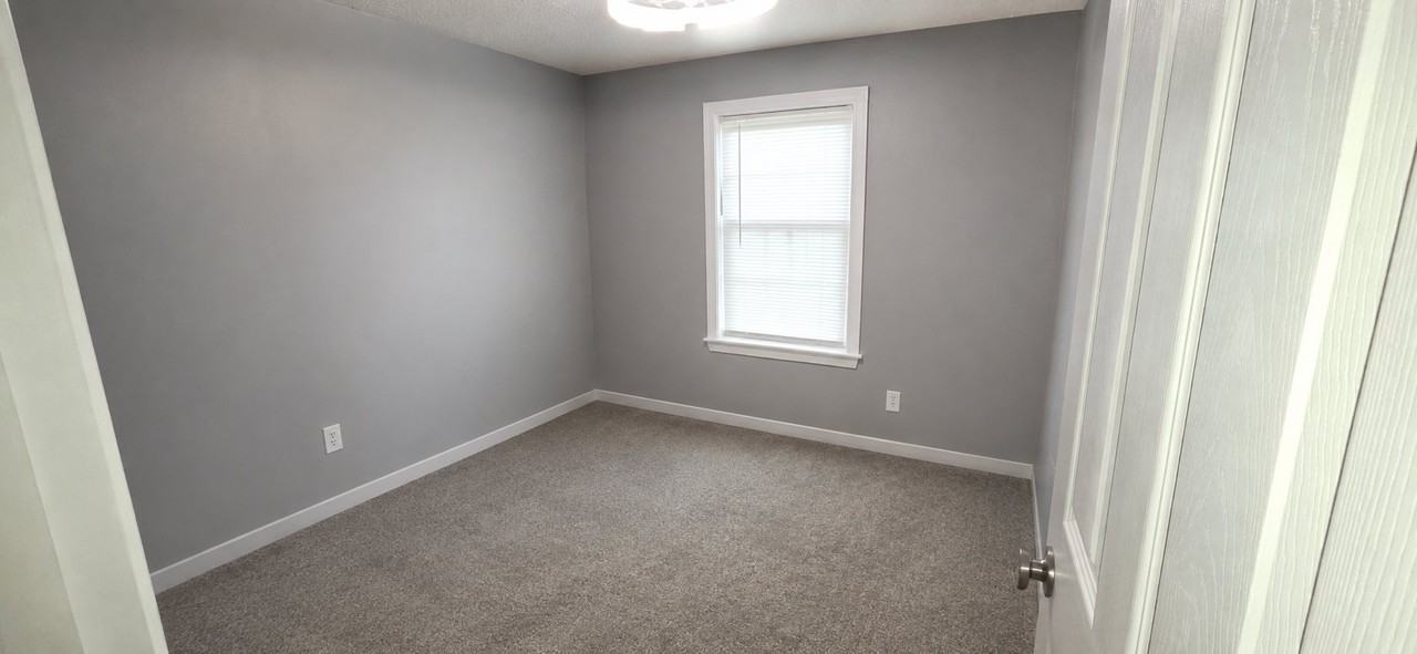 9680 E Excalibur Pl - Photo 7 of 9