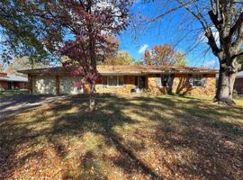 featured image of 113 Warrensburg Dr