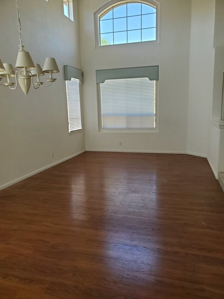 11309 Monticook Ct - Photo 5 of 8