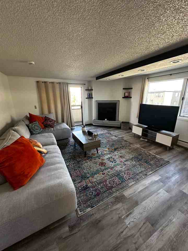201 Barrow St #312 - Photo 7 of 11