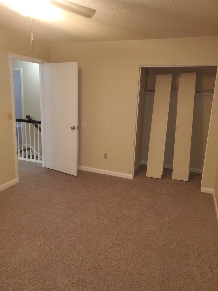 237 Timber Ct - Photo 7 of 16