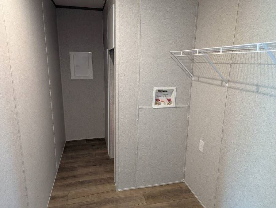 11324 E Road - Photo 6 of 14