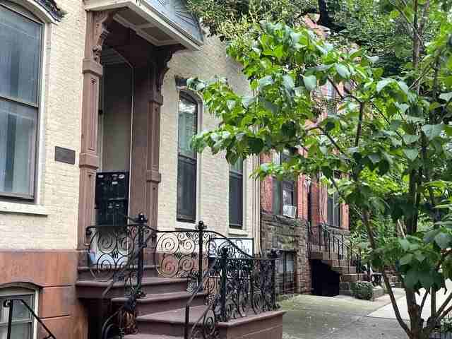 148 Lancaster St #2 - Photo 2 of 30
