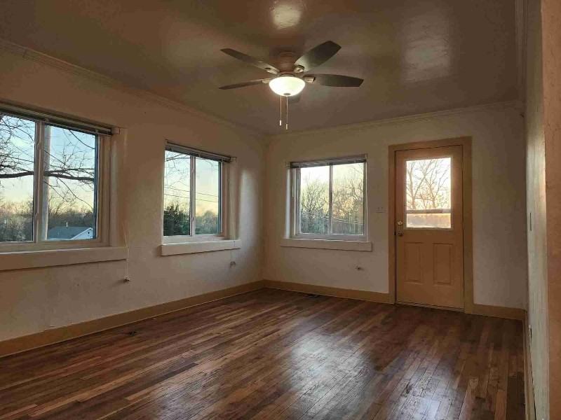 1106 7th St - Photo 2 of 8