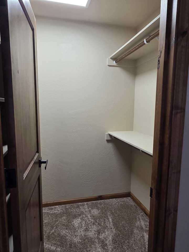 4175 Berner Ln #B - Photo 7 of 8