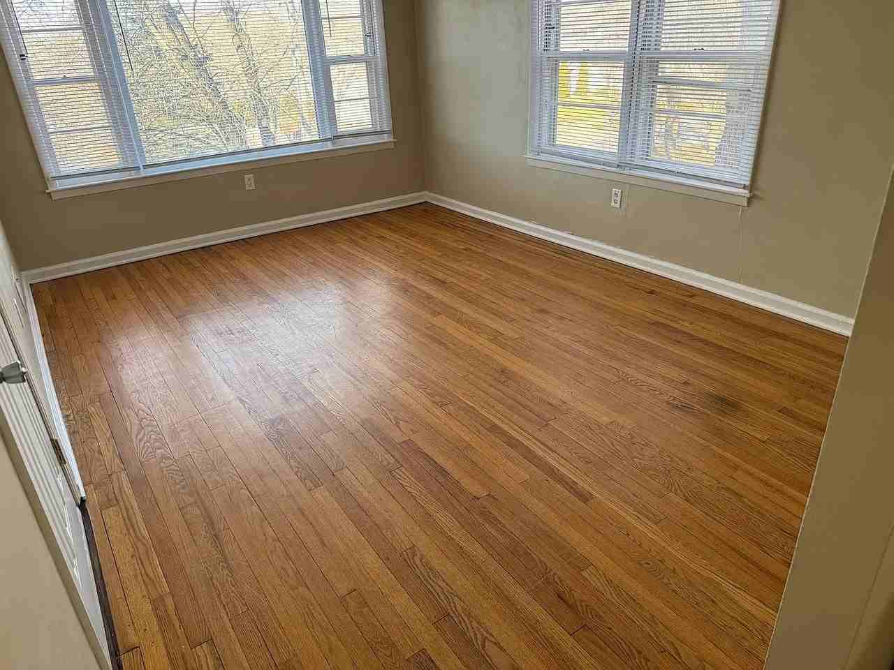 922 Melvin Ct #2 - Photo 7 of 8