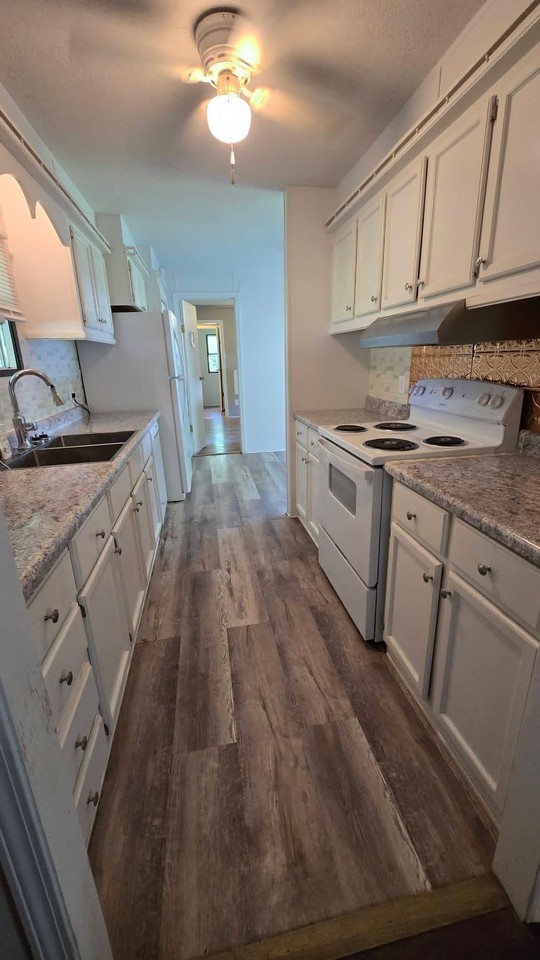 198 Hill Crest Rd #NA - Photo 6 of 13