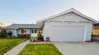 1360 Gardenia St - Photo 1 of 1