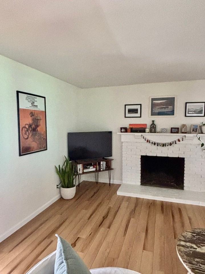 1360 Gardenia St - Photo 6 of 15