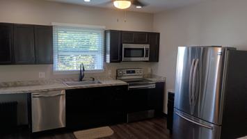 featured image of 1005 Clark St