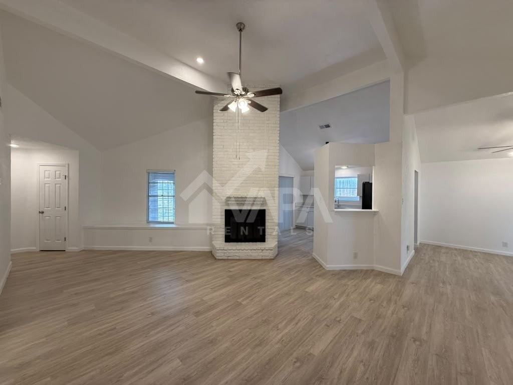7905 Forest Cabin - Photo 4 of 19