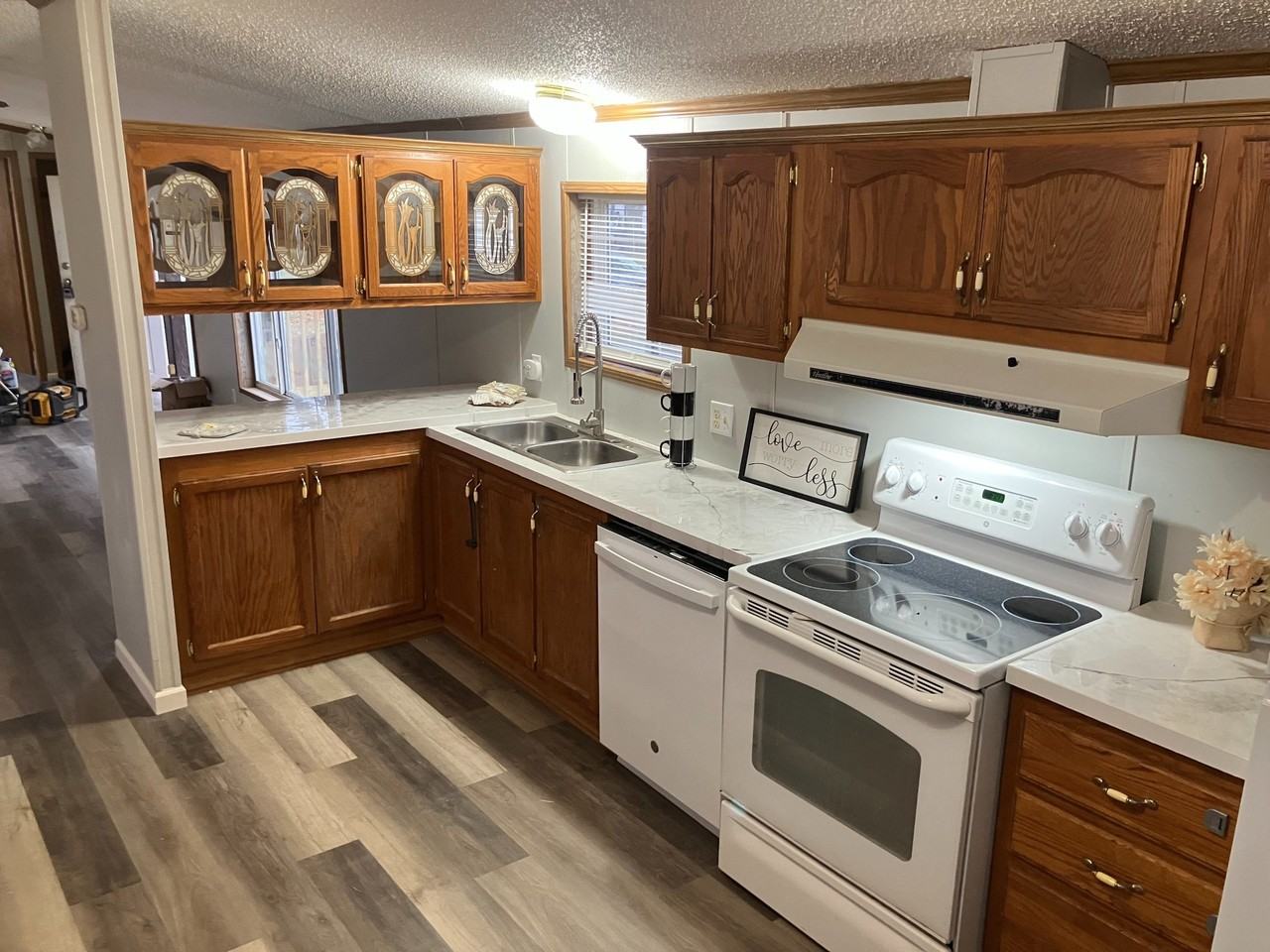 69 Village Ct - Photo 3 of 10