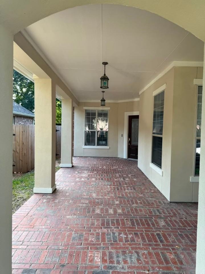 3511 Cedar Hill Ct - Photo 2 of 20