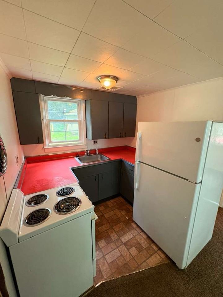 101 Honeywell Ln #2 - Photo 4 of 11