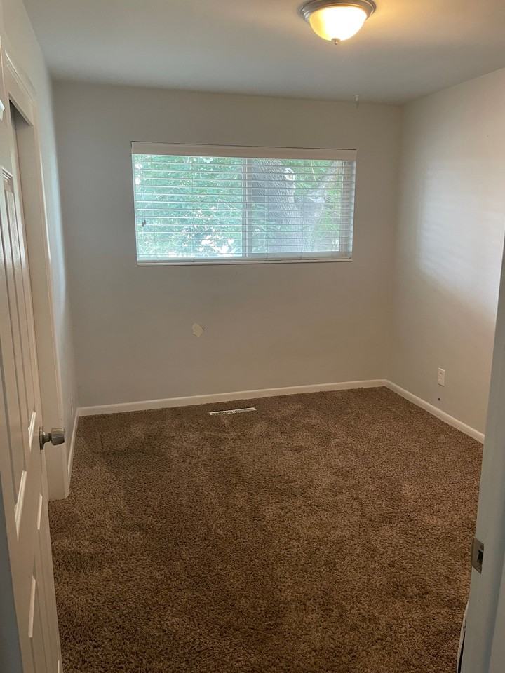 9323 S Jean Dr - Photo 6 of 6