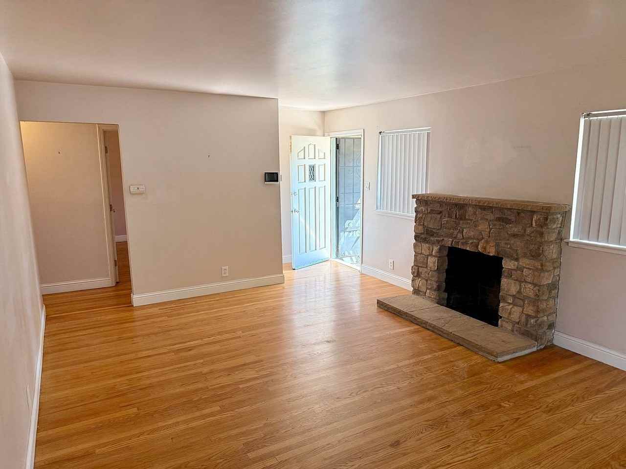 2110 Fraser Ave - Photo 7 of 12