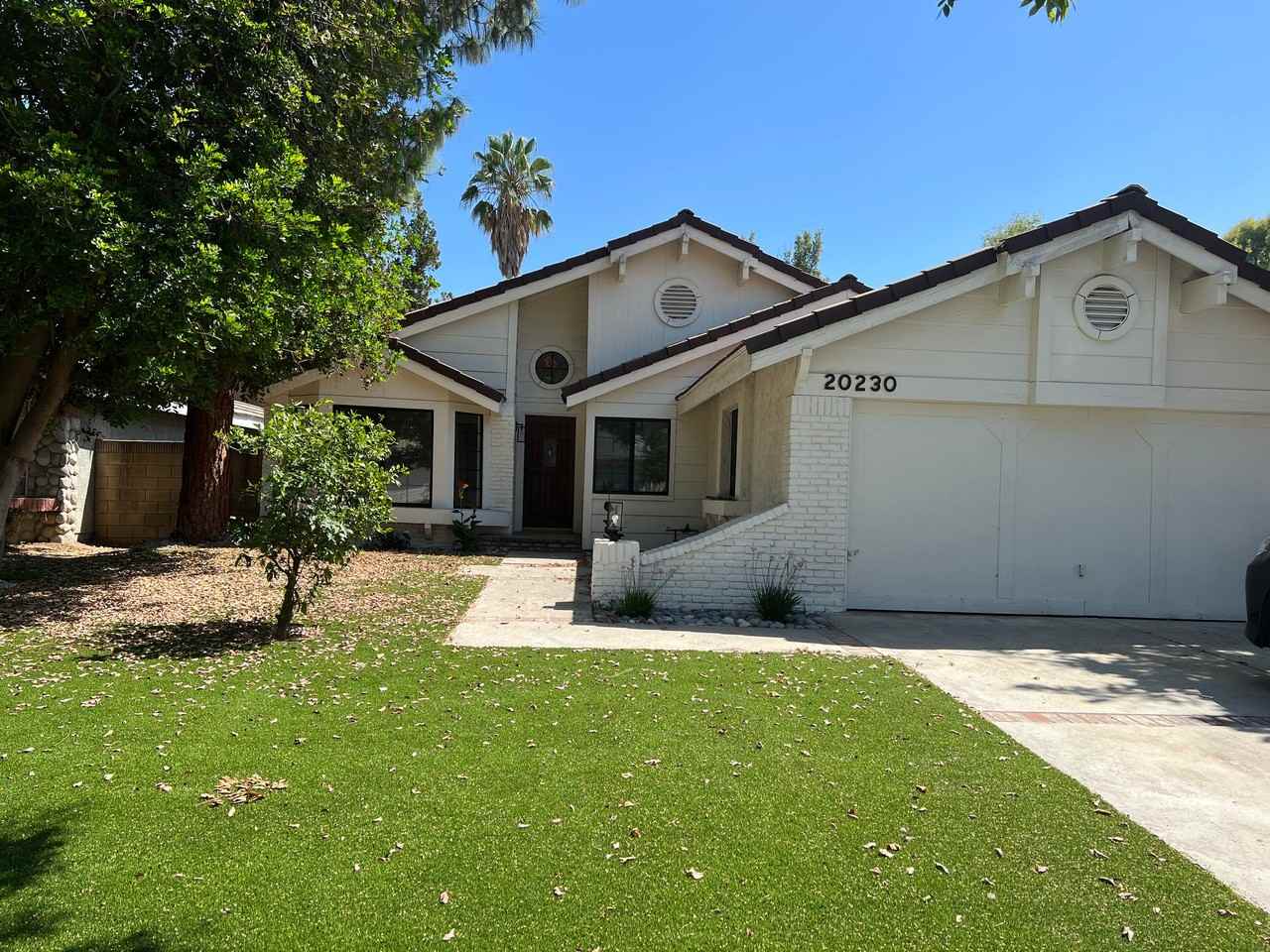 20230 Stagg St - Photo 2 of 21