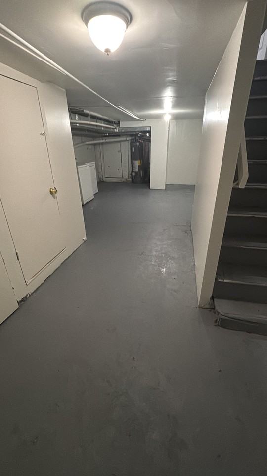 635 N Highland Ave - Photo 6 of 20