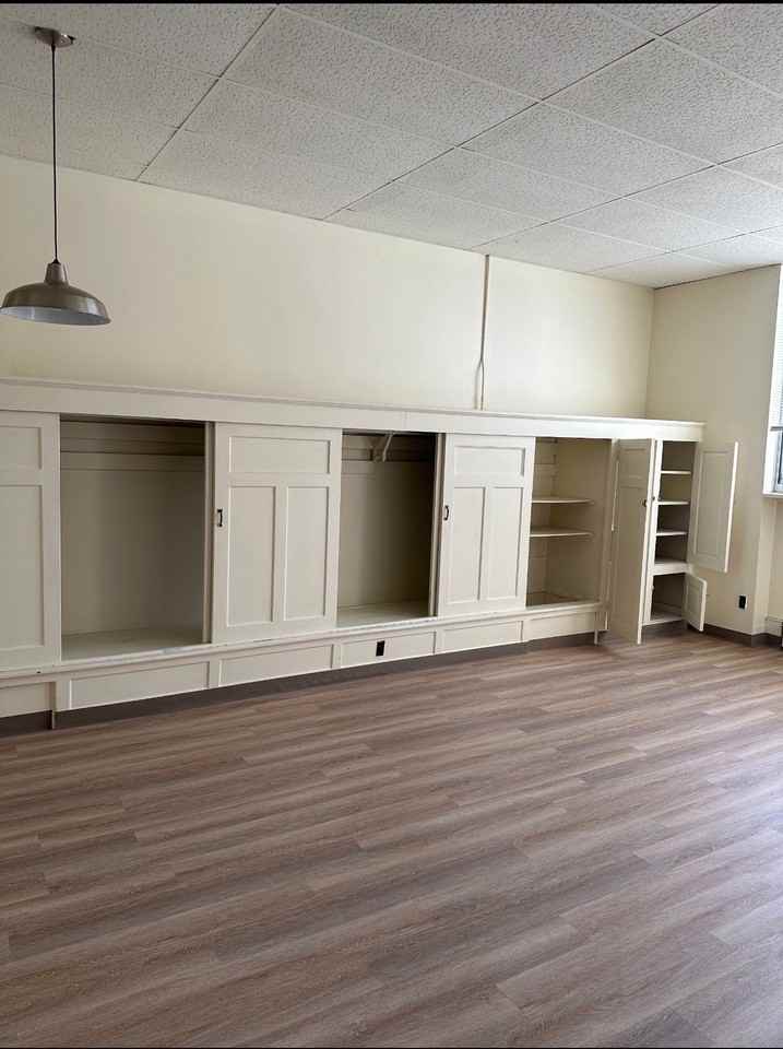 181 Main St #112 - Photo 2 of 5