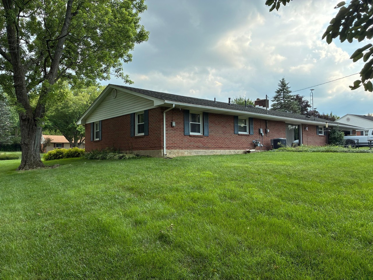2045 Fox Run Rd - Photo 3 of 13