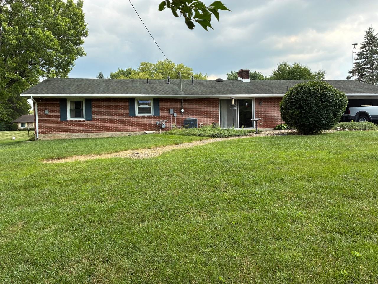2045 Fox Run Rd - Photo 4 of 13