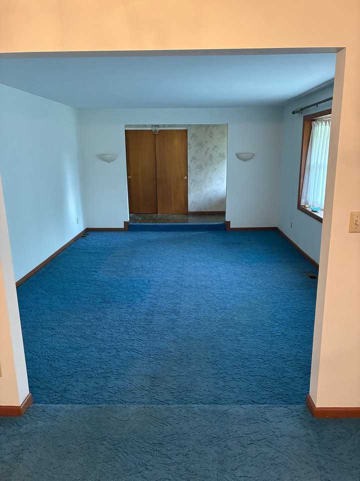 2045 Fox Run Rd - Photo 6 of 13