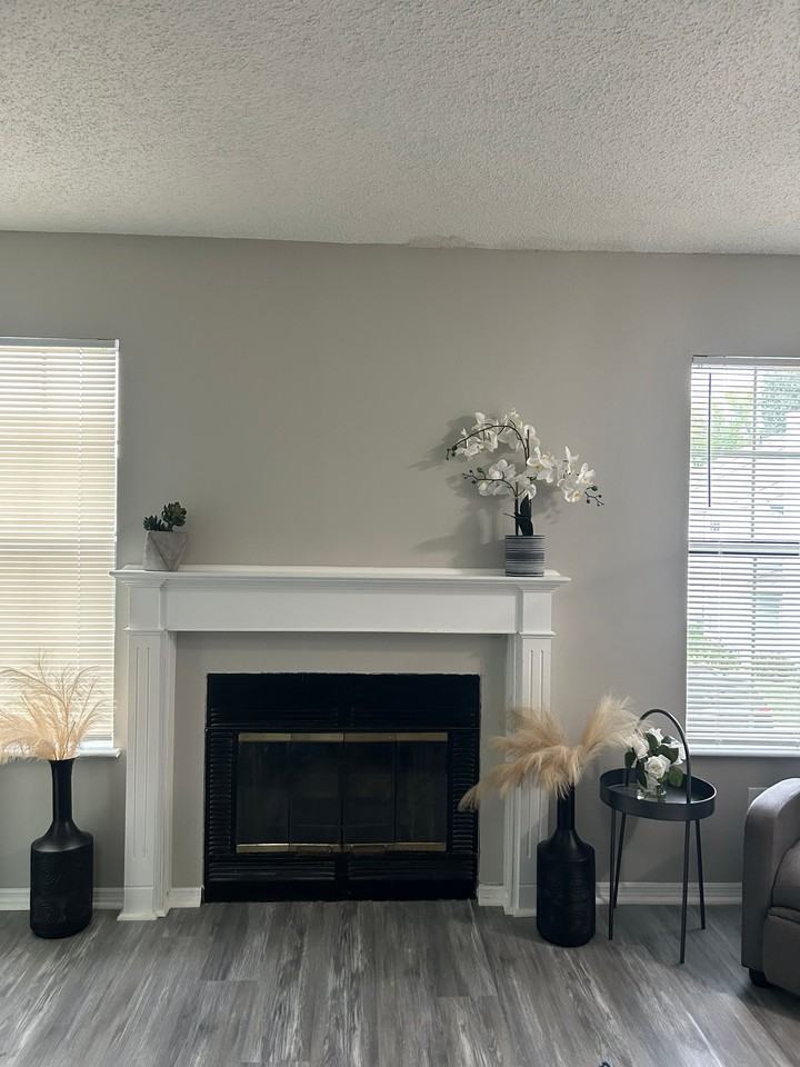 643 Crows Nest Ct - Photo 3 of 3