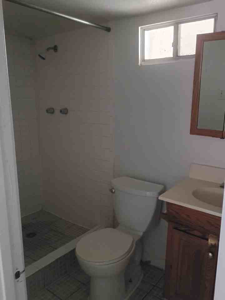 3210 E San Antonio Ave #B - Photo 6 of 7