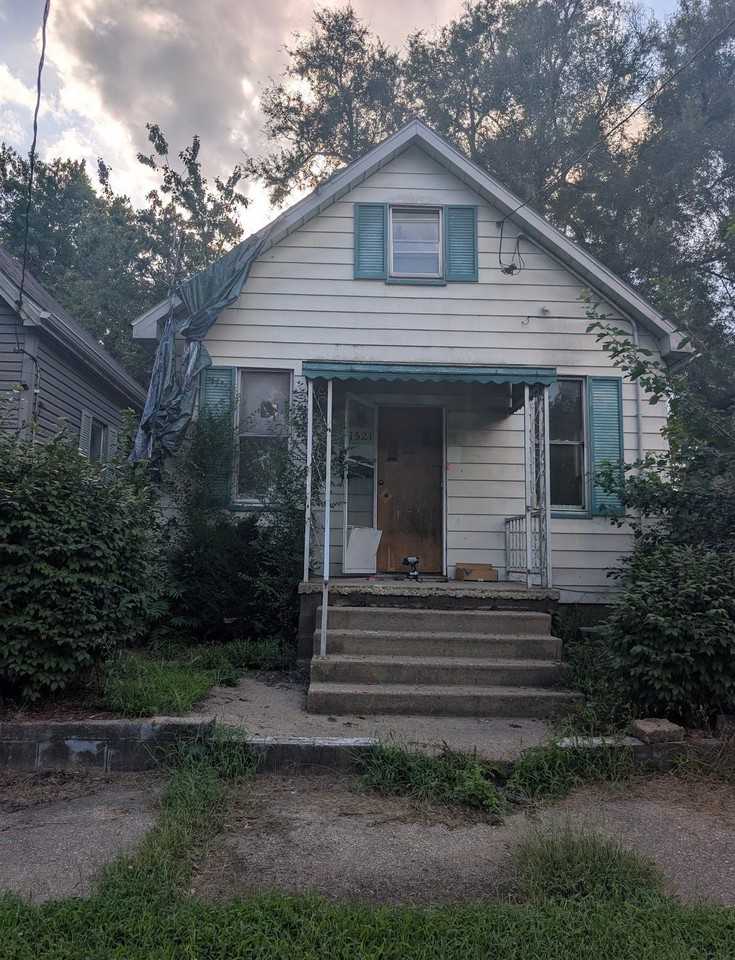 1521 S Westmoreland Ave ##Il - Photo 2 of 18