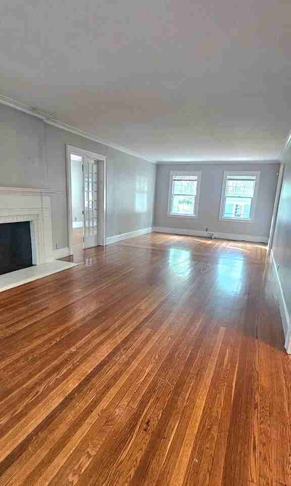 526 Ellsworth Ave - Photo 5 of 20