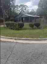 601 S Maple St - Photo 1 of 1