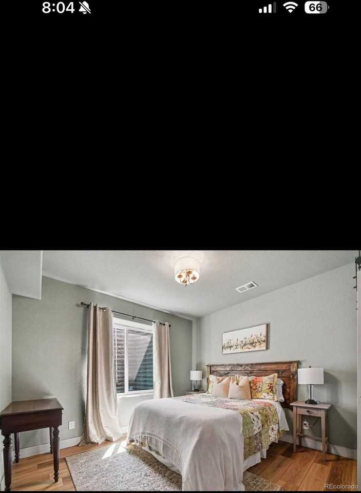 1833 Castle Hill Dr - Photo 3 of 20