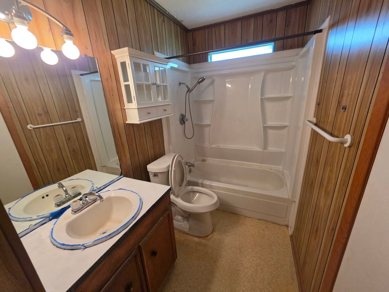 384 Lakeview Dr - Photo 7 of 7
