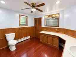 138 Camden St #1 - Photo 5 of 9