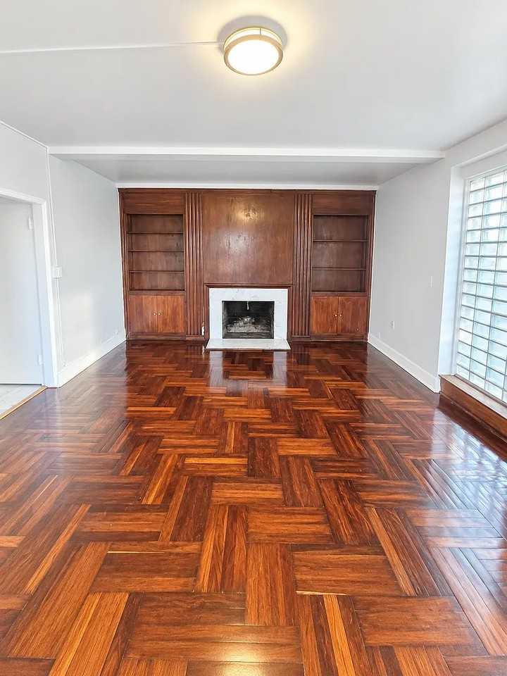 909 Park Ave #B9 - Photo 4 of 7
