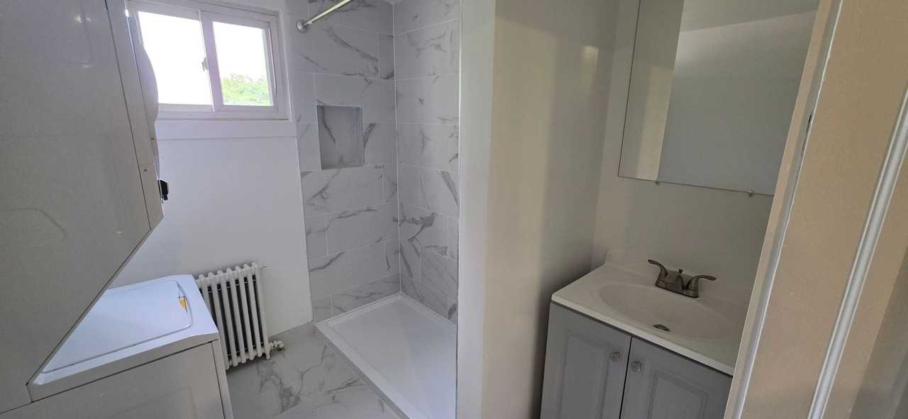 4 King Ave - Photo 6 of 12