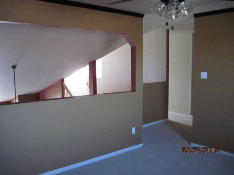 2205 Napier Dr - Photo 6 of 10