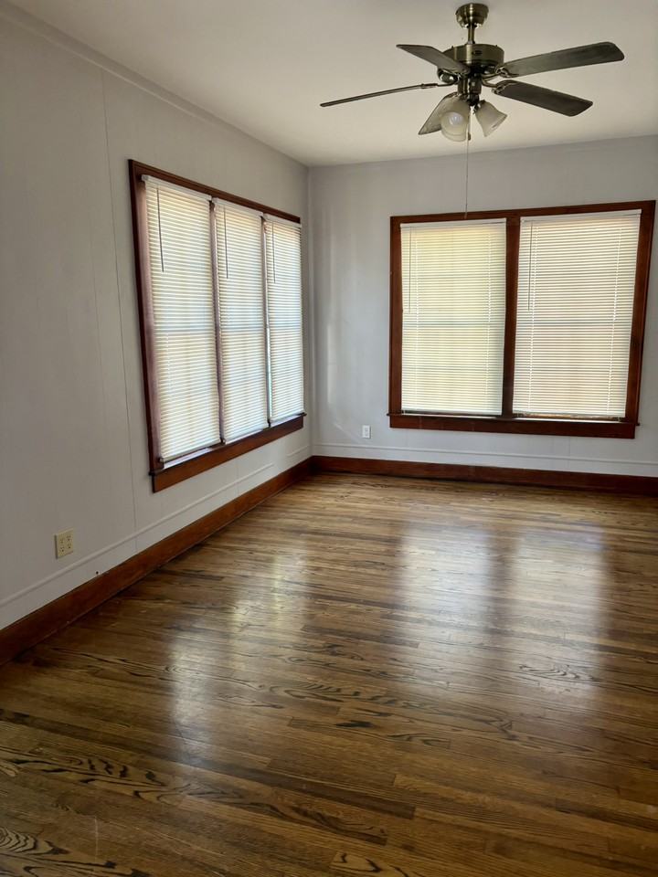 814 W 3rd St #NA - Photo 2 of 16