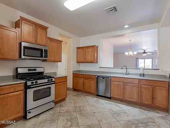 15863 S Via Cayetano #NA - Photo 2 of 17