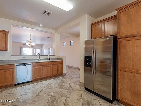 15863 S Via Cayetano #NA - Photo 3 of 17