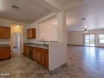 15863 S Via Cayetano #NA - Photo 4 of 17
