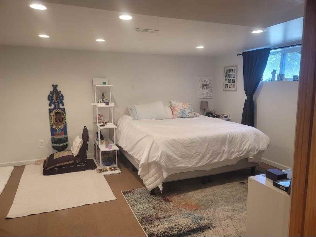 10028 12th Ave Nw - Photo 4 of 11