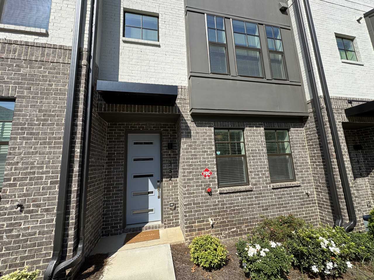 1332 Booth Ave Nw #1332 - Photo 2 of 42